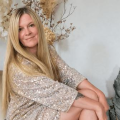 Medium Antje