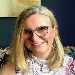 Claudia-Alina - Hellsehen mit Hilfsmittel - Lenormandkarten - Selbstständigkeit - Tarot & Kartenlegen - Liebe & Partnerschaft