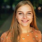 Mimi - Hellsehen mit Hilfsmittel - Hellsehen ohne Hilfsmittel - Liebe & Partnerschaft - Tarot & Kartenlegen - Psychologische Soforthilfe