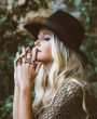 Rubina - Medium & Channeling - Hellsehen mit Hilfsmittel - Zigeunerkarten - Beruf & Lebensplanung - Jenseitskontakte