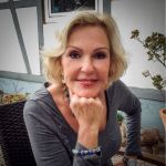 Doro - Hellsehen ohne Hilfsmittel - Sonstige Bereiche - Psychologische Soforthilfe - Hellsehen & Wahrsagen - Hellsehen mit Hilfsmittel